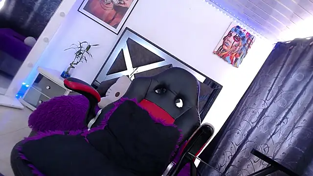 Salo hot04 online show from April 2026 02:04:02 PM