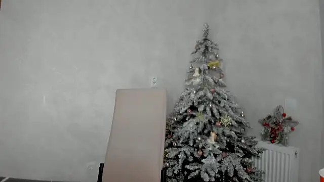 Snapshot of why_again_me chatting on January 2025 02:41:02 PM why again me online show from January 2025 02:41:02 PM