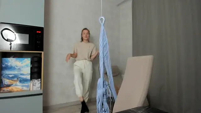 Snapshot of why_again_me chatting on November 2025 07:51:02 PM why again me online show from November 2025 07:51:02 PM