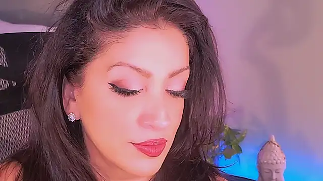 Snapshot of Wonderful_Woman chatting on November 2025 02:47:01 AM Wonderful Woman online show from November 2025 02:47:01 AM