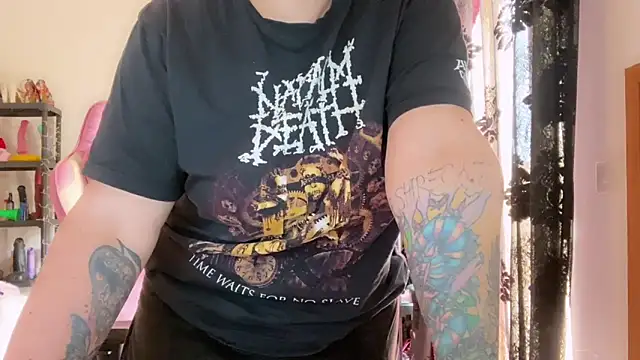 kisicaxx online show from February 2026 10:43:01 AM