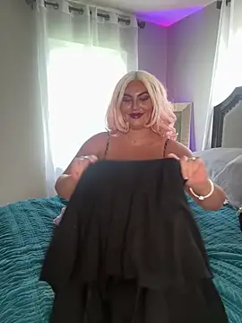 lovely beast online show from September 2025 03:11:01 PM