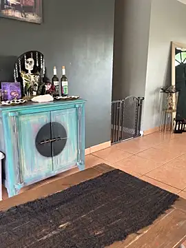 lovely beast online show from October 2025 03:53:01 PM