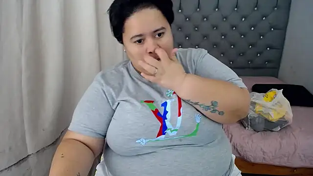 Snapshot of hotlesby4uxxx chatting on December 2024 01:50:02 PM hotlesby4uxxx online show from December 2024 01:50:02 PM