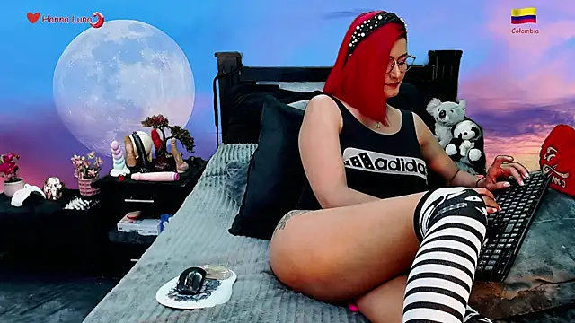 Hanna Luna online show from September 2025 07:23:01 AM