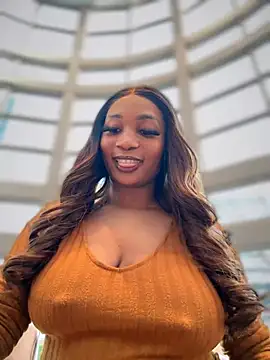   Nessa   online show from December 2024 12:59:02 PM