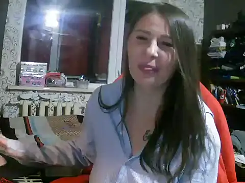 Valerivv online show from May 2026 11:03:02 PM