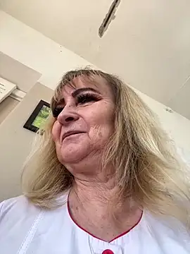 Irina2909xh online show from March 2025 12:12:01 PM