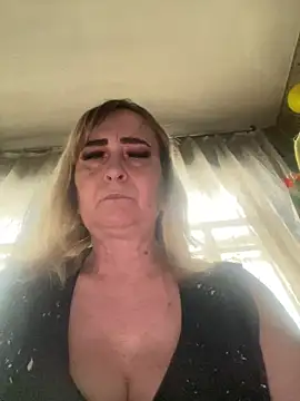 Irina2909xh online show from March 2025 12:55:02 PM