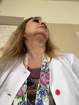 Irina2909xh online show from October 2025 10:58:02 AM