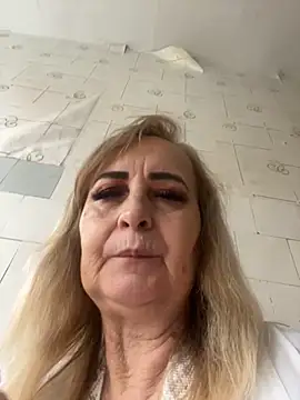 Irina2909xh online show from October 2025 10:48:02 AM