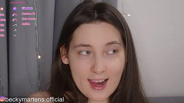 Snapshot of BeckyMartens chatting on February 2026 06:40:02 AM BeckyMartens online show from February 2026 06:40:02 AM