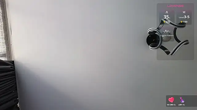 S3Xyes online show from October 2025 06:55:01 AM