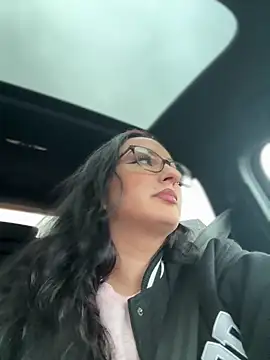 Snapshot of itsCassie chatting on January 2025 03:18:01 PM itsCassie online show from January 2025 03:18:01 PM