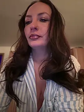 itsCassie online show from March 2026 07:09:01 PM