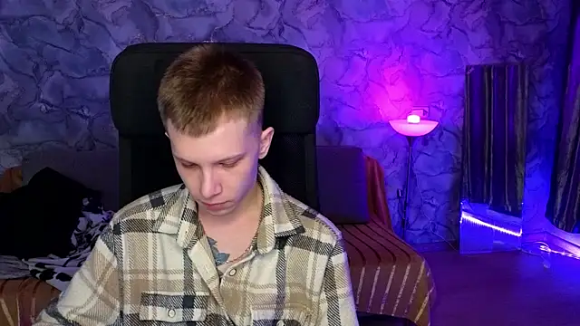 arlekincrop online show from February 2026 01:21:02 AM