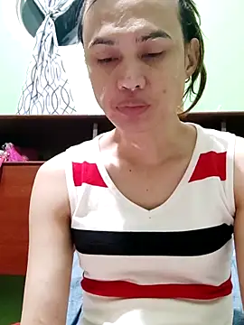 QueenSoreal online show from February 2026 05:21:01 PM