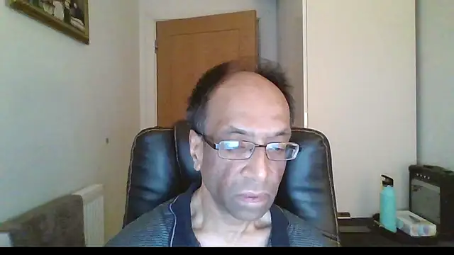 rauncher1 online show from February 2026 09:27:01 AM