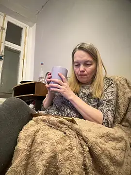 Susanel online show from January 2025 03:13:01 PM