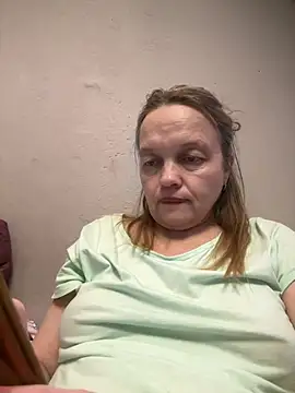 Susanel online show from February 2025 08:53:02 PM