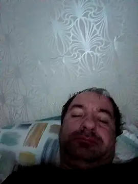 Snapshot of Venelin_ruse chatting on March 2026 01:47:01 AM Venelin ruse online show from March 2026 01:47:01 AM