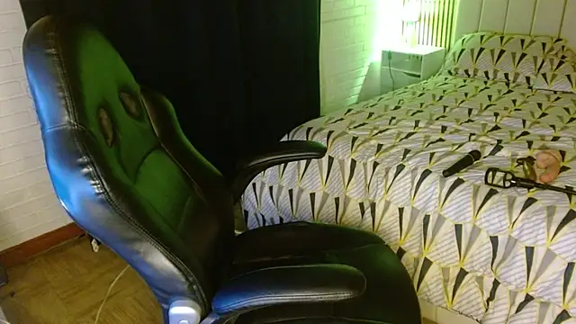 bella savati online show from February 2025 03:53:02 AM