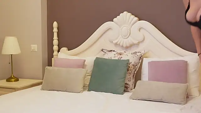 FeliciaKrige online show from February 2025 12:06:01 AM