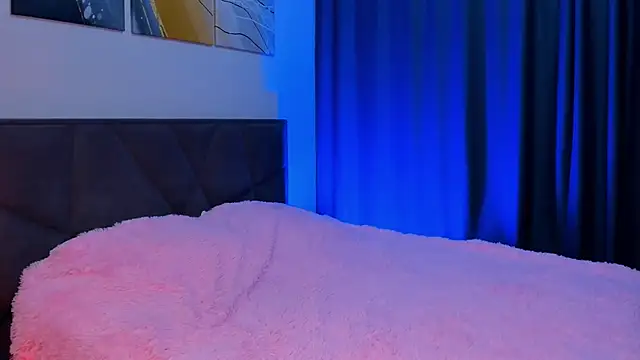 SweetMilkis online show from December 2024 11:46:01 AM