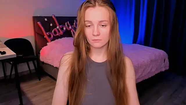 SweetMilkis online show from February 2025 09:27:01 AM