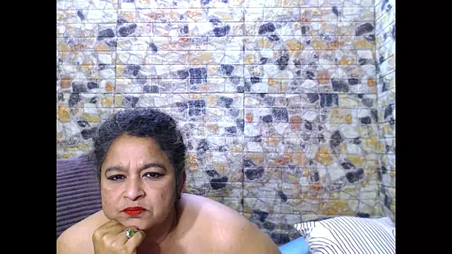 indianstar75 online show from December 2025 08:23:01 AM