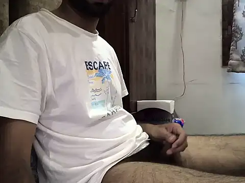 Snapshot of brownie_cake_cb chatting on June 2026 05:07:01 AM brownie cake cb online show from June 2026 05:07:01 AM