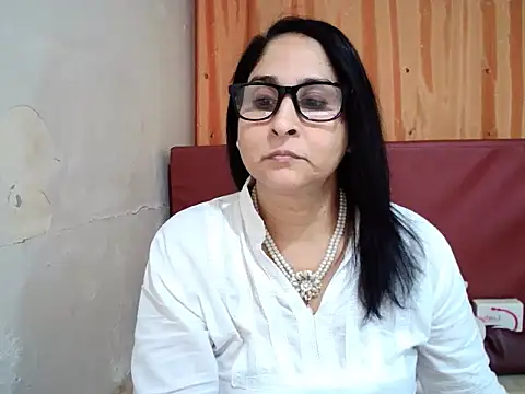 Indiankushy online show from November 2025 04:50:02 PM