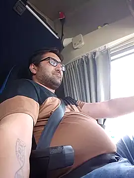 Truker91 online show from April 2026 02:25:01 PM