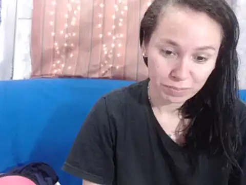 Venusluxodomme online show from March 2026 03:39:02 PM