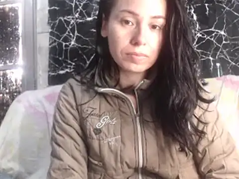 Venusluxodomme online show from June 2026 07:28:02 PM