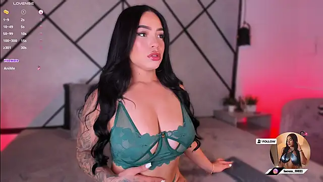 Snapshot of MaraMartine chatting on November 2025 05:07:01 AM MaraMartine online show from November 2025 05:07:01 AM