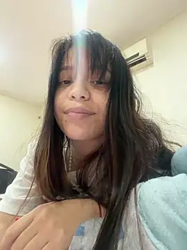 Snapshot of kiarafonseca_ chatting on February 2026 01:21:02 AM kiarafonseca online show from February 2026 01:21:02 AM