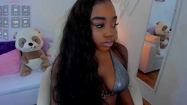 zobe love online show from March 2025 07:44:02 PM