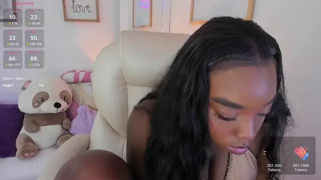 zobe love online show from June 2026 04:46:02 PM