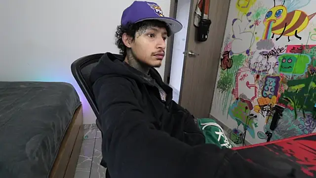 trieone online show from February 2026 01:51:01 PM