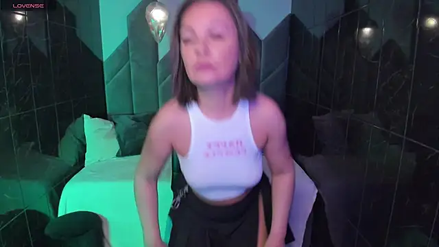 MilenaMellow online show from January 2025 08:53:01 PM