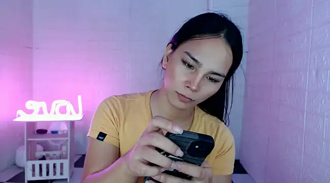 urnaughtydolly69 online show from February 2025 01:22:02 PM