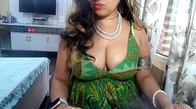 yourradhika online show from February 2025 05:42:01 PM