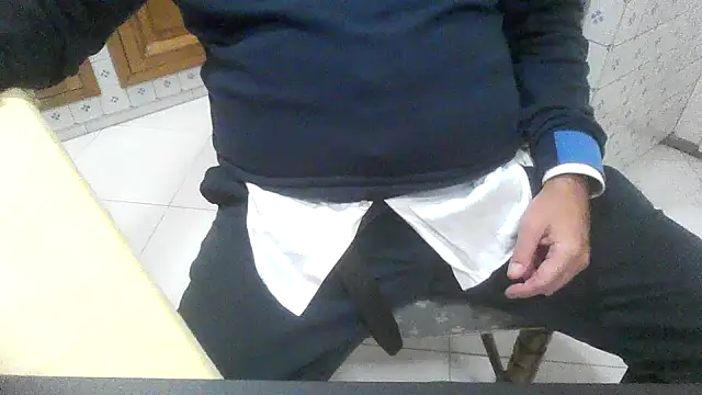 Snapshot of polloiw chatting on October 2025 03:21:02 PM polloiw online show from October 2025 03:21:02 PM