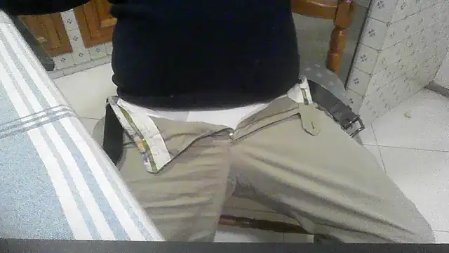 Snapshot of polloiw chatting on October 2025 09:15:02 PM polloiw online show from October 2025 09:15:02 PM