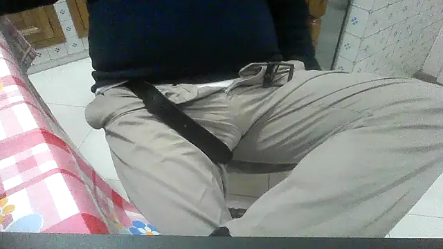 Snapshot of polloiw chatting on November 2025 10:26:01 PM polloiw online show from November 2025 10:26:01 PM