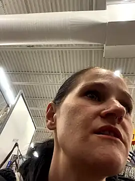 lolabunny9 online show from February 2025 04:41:02 PM