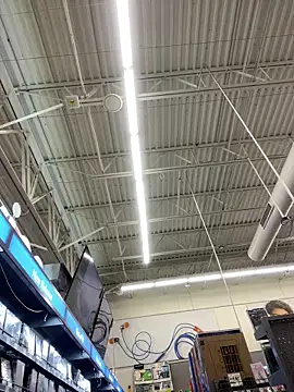 lolabunny9 online show from February 2025 06:00:02 PM