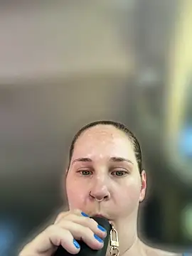 lolabunny9 online show from June 2026 04:16:02 PM
