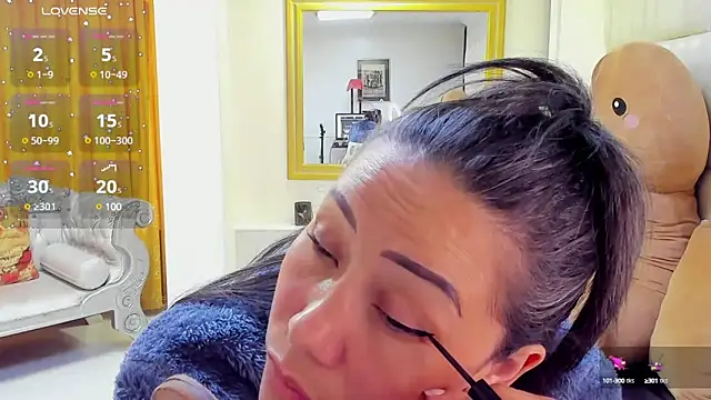 gaby trent online show from January 2025 04:30:02 PM